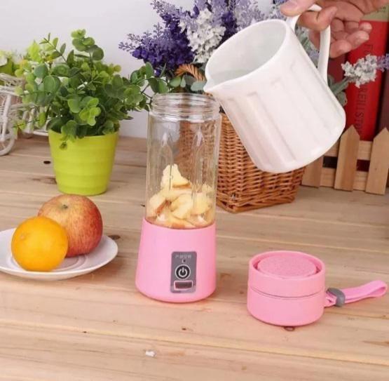 Mini Liquidificador Portátil Recarregável Usb 6 Lâminas - Ybx Imagem de Mini Liquidificador Portátil Recarregável Usb 6 Lâminas