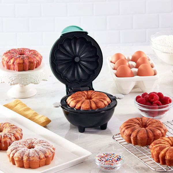 Mini Maquina Bundt Cake - Mini Bolos Imagem de Mini Maquina Bundt Cake - Mini Bolos