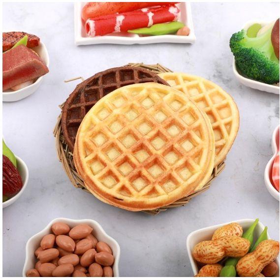 Imagem de Mini Máquina De Waffle Antiaderente Elétrica Portátil 110v Waffles