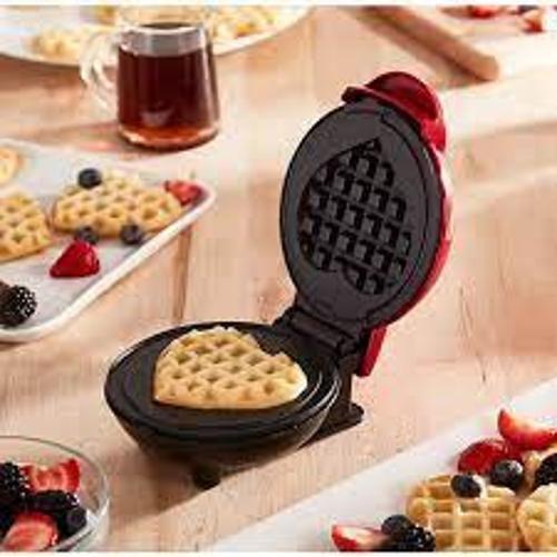 Imagem de Mini Máquina De Waffle Coração Elétrica 110V Antiaderente