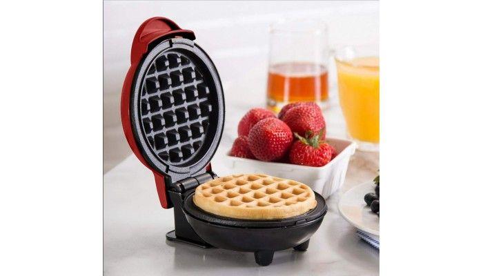 Imagem de Mini Máquina de Waffle Elétrica Portátil 110v Antiaderente