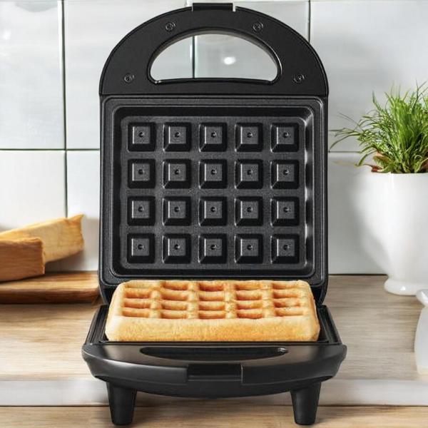 Imagem de Mini Máquina de Waffles Sanduicheira Elétrica Portátil Grill Casa Cozinha Fazer Panquecas 110V