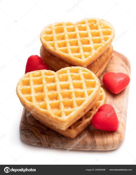 Imagem de Mini Máquina Waffles Coração Prática Antiaderente Elétrica