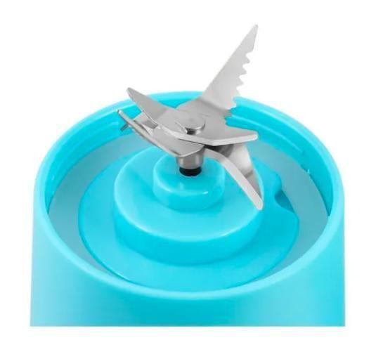 Mini Mixer Liquidificador Portátil Sucos Shakes Recarregável - Knup Imagem de Mini Mixer Liquidificador Portátil Sucos Shakes Recarregável