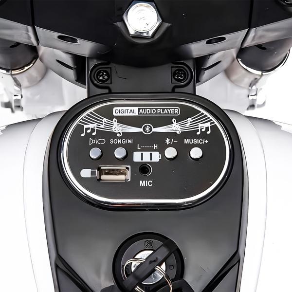 Mini Moto Elétrica Infantil Motorizada Bateria 12V Custom Cinza Player MP3 Bluetooth Bang Toys Imagem de Mini Moto Elétrica Infantil Motorizada Bateria 12V Custom Cinza Player MP3 Bluetooth Bang Toys