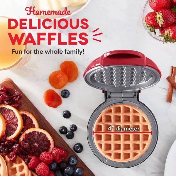 Imagem de Mini Waffle Maker DASH Deluxe para waffles, batatas fritas, vermelhas