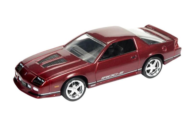 Imagem de Miniatura auto world 1987 chevy camaro z28 irocz 