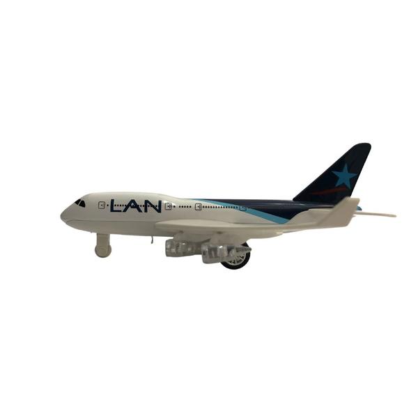 Imagem de Miniatura Avião Lan 4 Turbinas c/ som e luz 1:300 Die Cast