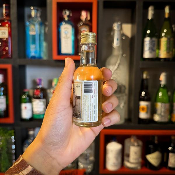 Imagem de Miniatura Cachaça Salinas 50ml