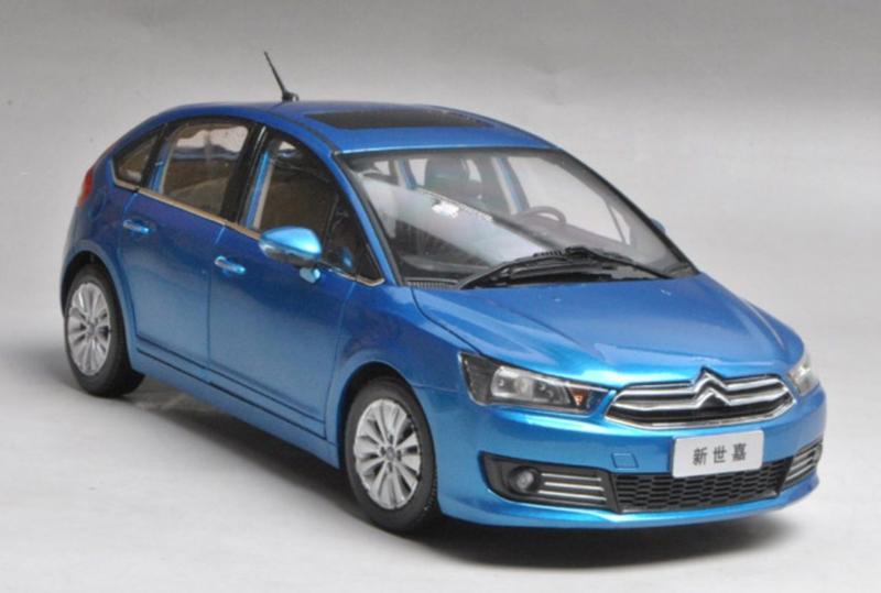 Imagem de Miniatura Carro Citroen C4 Hatch (2014) Escala 1/18