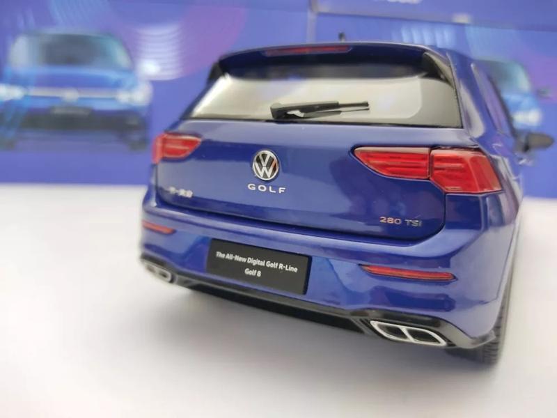 Imagem de Miniatura Carro Vw Volkswagen Golf MK8 R-Line (2020) Escala 1/18