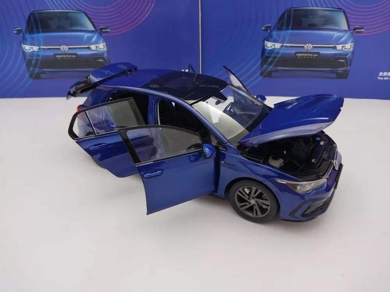 Imagem de Miniatura Carro Vw Volkswagen Golf MK8 R-Line (2020) Escala 1/18