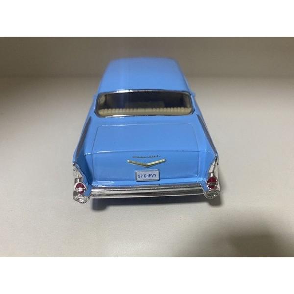 Imagem de Miniatura Chevrolet Bel Air 1957 Kinsmart 1/40 Metal e Fricção Azul