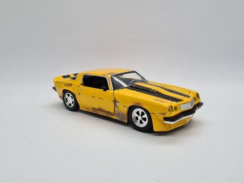 Imagem de Miniatura Chevrolet Camaro 1977 Bumblebee Transformer 1:24