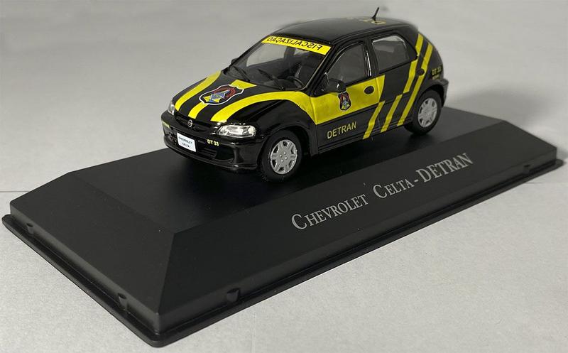 Imagem de Miniatura Chevrolet Celta Detran Coleção Carros Nacionais