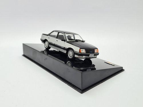 Imagem de Miniatura Chevrolet Monza Classic 1986 Coleção Metal 1:43