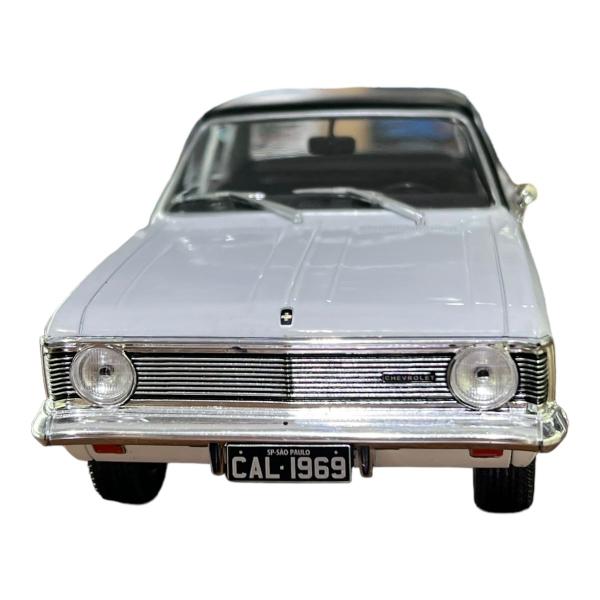 Imagem de Miniatura Chevrolet Opala 2500 1969 Branco Metal 1:24