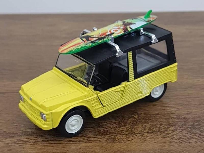 Imagem de Miniatura Citroen Mehari 1968 Welly 1/36 Metal e Fricção Amarelo