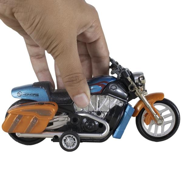 Imagem de Miniatura de ferro moto custom para viagem