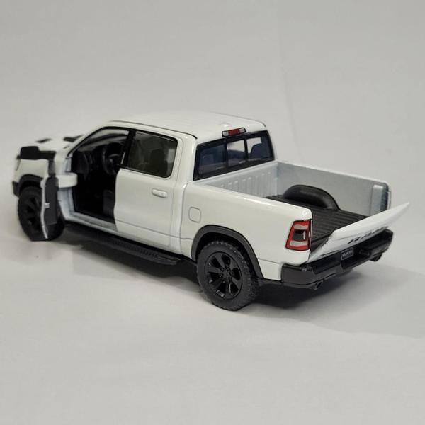 Imagem de Miniatura Dodge Ram 1500 2019 Escala 1:46 Metal(BR)