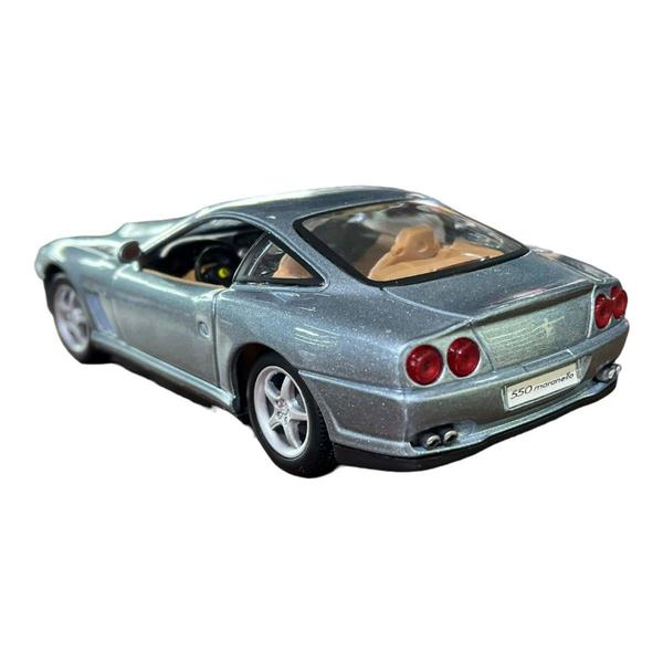 Imagem de Miniatura Ferrari 550 Maranello Metal 1:24 - Burago