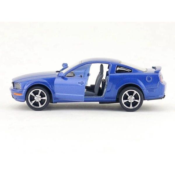 Imagem de Miniatura Ford Mustang GT 2006 Kinsmart 1:38 Metal e Fricção Azul