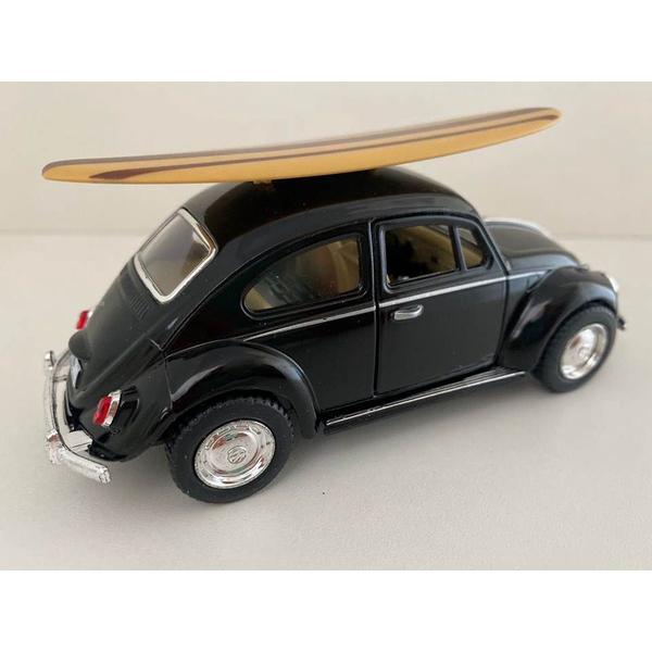 Imagem de Miniatura Fusca 1967 com Prancha Kinsmart 1/32 Metal e Fricção Amarelo Brilhante.