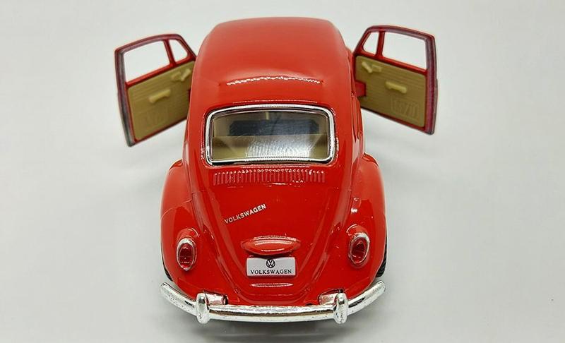 Imagem de Miniatura Fusca Vermelho  Carrinhos colecionáveis  Carrinhos de fricção  Miniaturas de carros antigos