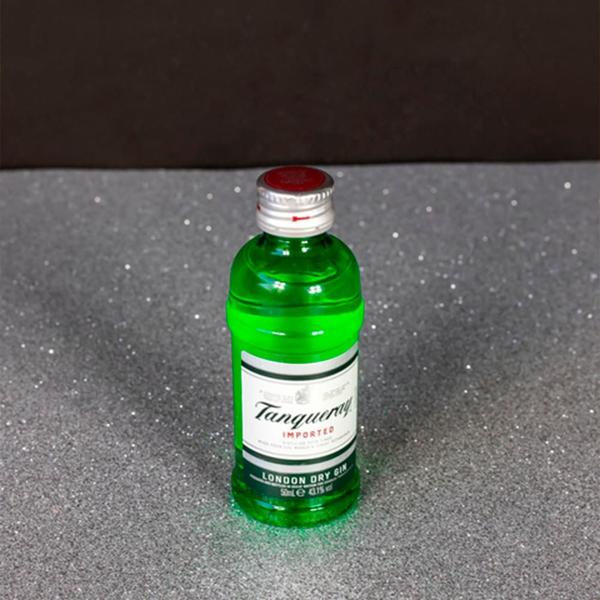 Miniatura Gin Tanqueray London Dry 50ml 6 Unidades Imagem de Miniatura Gin Tanqueray London Dry 50ml 6 Unidades