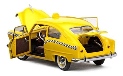 Imagem de Miniatura Henry J 1951 Taxi Amarelo Sun Star 1/18