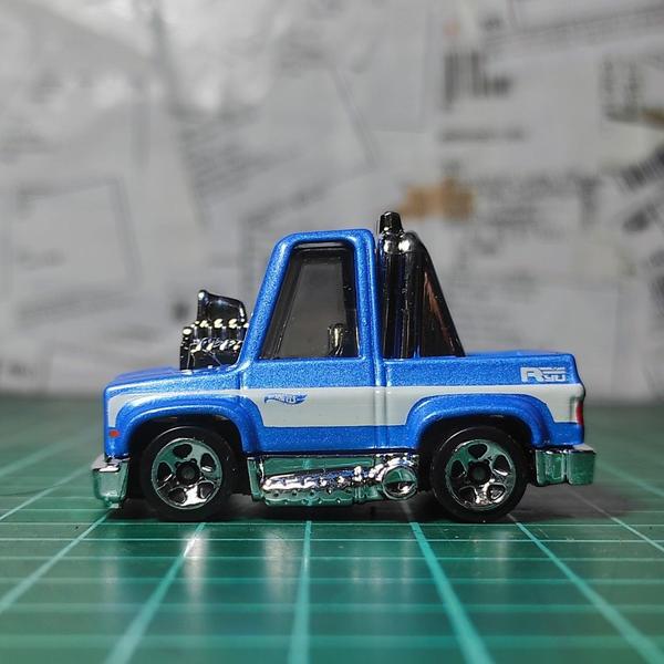 Imagem de Miniatura hotwheels toon' d '83 chevy silverado hct26