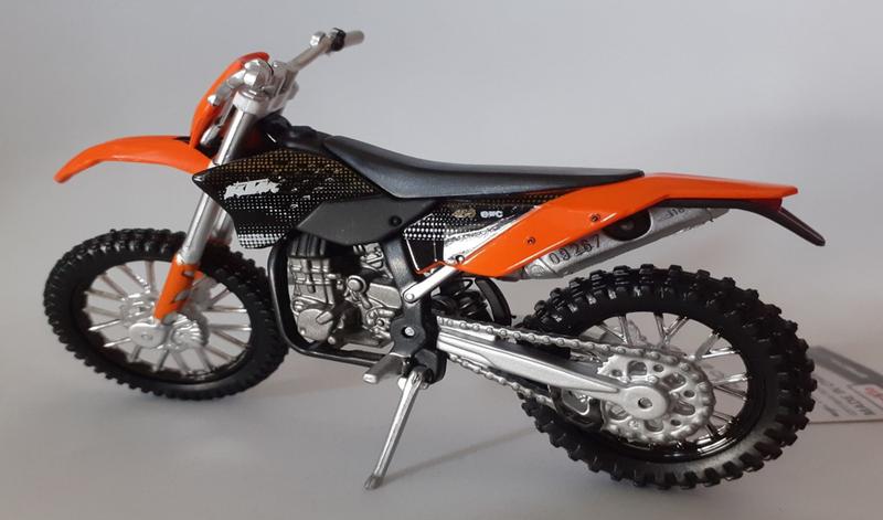 Imagem de miniatura KTM 450 EXC GAM0439