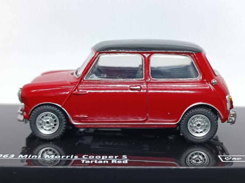 Imagem de Miniatura Mini Morris Cooper S 1963 1/43 Verde/Vermelho