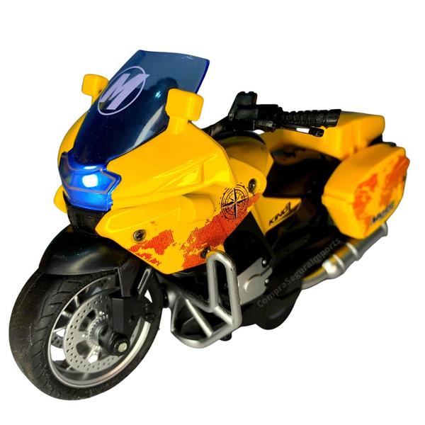 Imagem de Miniatura Moto Com Bagageiro Som E Acende Farol