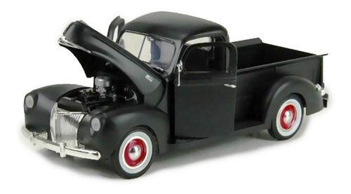Miniatura Pickup Ford 1940 Preto Fosca Motormax 1/18 Imagem de Miniatura Pickup Ford 1940 Preto Fosca Motormax 1/18
