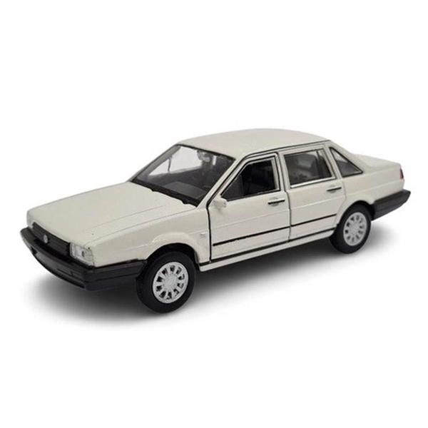 Imagem de Miniatura Santana Volkswagen Welly 1/43 Metal e Fricção Branco