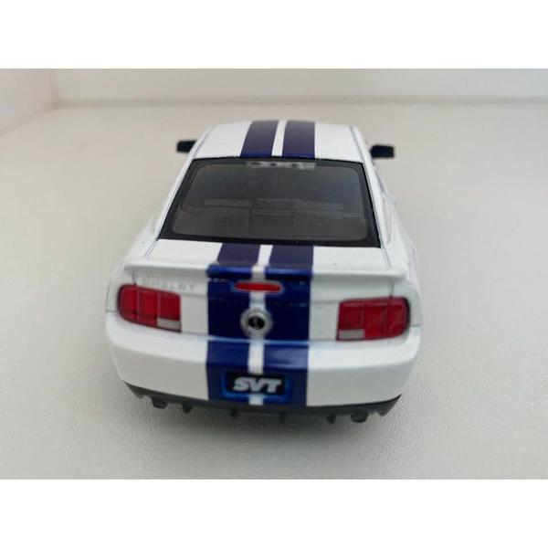 Imagem de Miniatura Shelby 2007 GT 500 Kinsmart 1/38 Metal e Fricção Branco