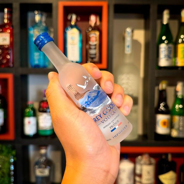 Imagem de Miniatura Vodka Grey Goose 50ml 6 Unidades