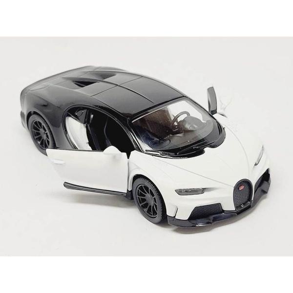 Imagem de MiniaturaMiniatura Bugatti Chiron Supersport Kinsmart 1/38 Metal e Fricção Branco Bugatti Chiron Supersport Kinsmart 1/3