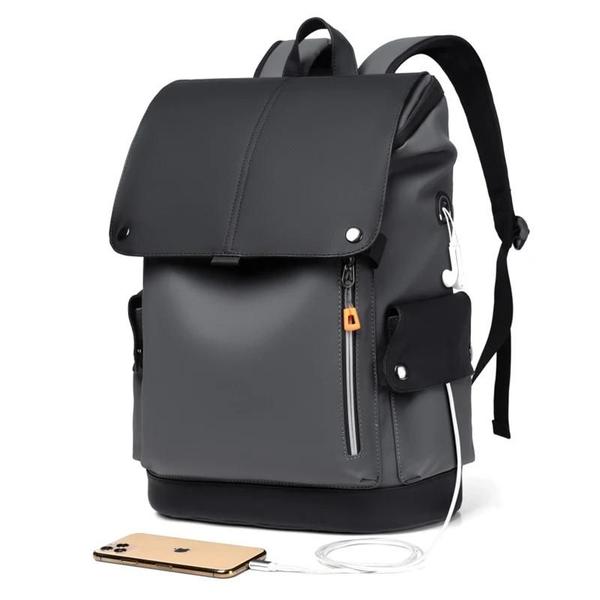 Imagem de Mochila Masculina Grande para Laptop - Couro PU à Prova d'Água com Carregamento USB