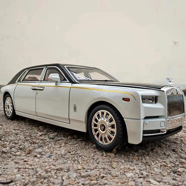 Imagem de Modelo de Carro Rolls-Royce Phantom em Escala 1:18 - Liga de Zinco com Som