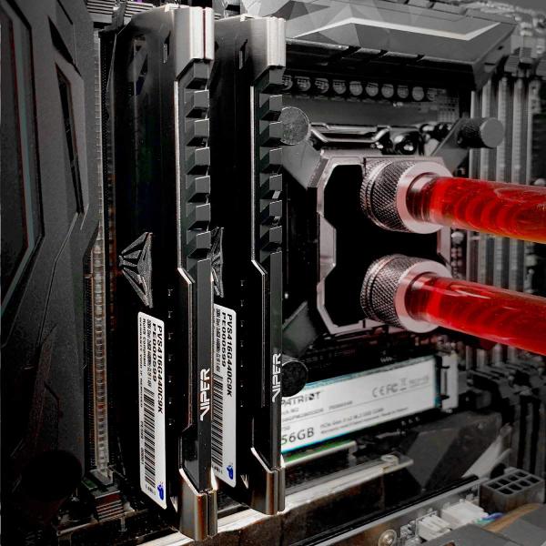 Imagem de Módulo de memória Patriot Memory Viper Steel DDR4 32GB 3600MHz