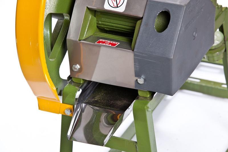Moenda / Engenho de Cana B120 Baixo Ferro Botini 220v Imagem de Moenda / Engenho de Cana B120 Baixo Ferro Botini 220v