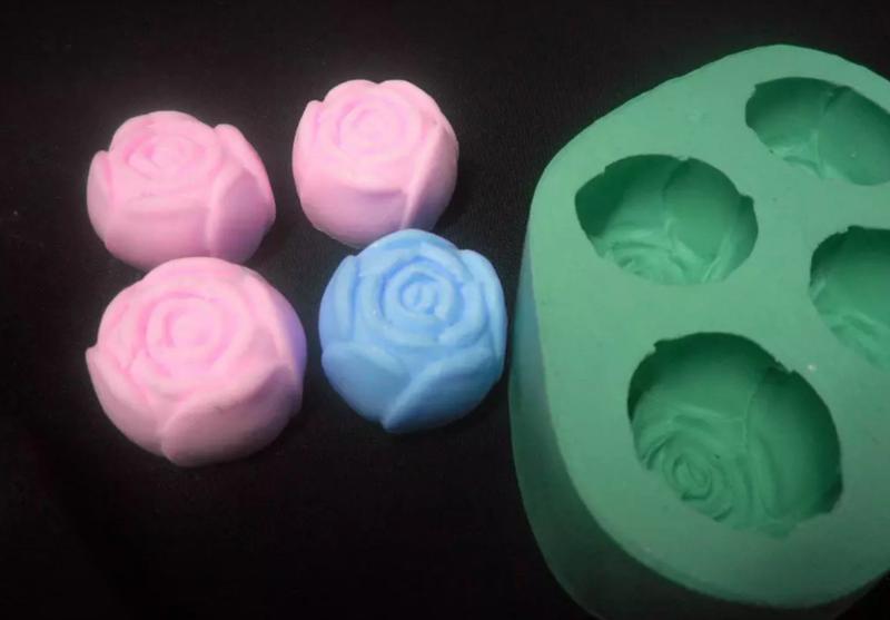 Imagem de Molde Forma Silicone Sabonete -botão Rosas 4 Cavidades