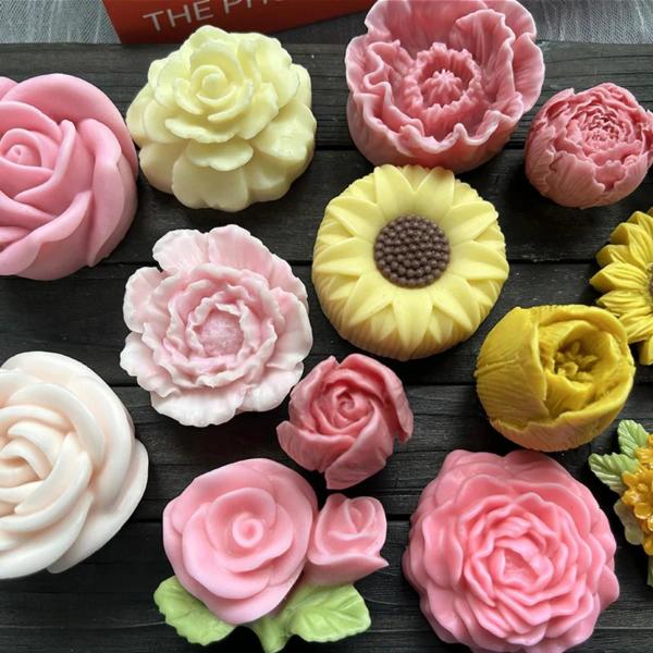 Imagem de Moldes de Silicone para Velas - Flor de Lótus, Girassol, Peônia, Coração e Rosa