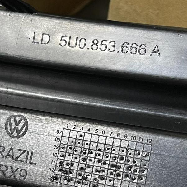 Imagem de Moldura Farol De Milha Direito Vw Gol Voyage Saveiro G5