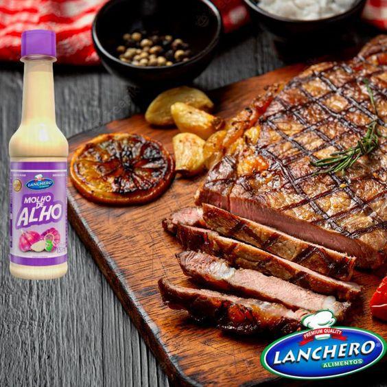 Molho de Alho Condimento Saboroso em Garrafa Lanchero com 3L Imagem de Molho de Alho Condimento Saboroso em Garrafa Lanchero com 3L