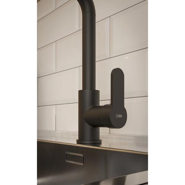 Monocomando de Mesa Para Cozinha com Bica Extraível com 2 Funções Kitchen Celite Imagem de Monocomando de Mesa Para Cozinha com Bica Extraível com 2 Funções Kitchen Celite