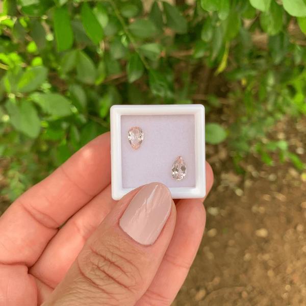 Morganita Peachy Gota Par 1,39ct - SP GEMAS Imagem de Morganita Peachy Gota Par 1,39ct