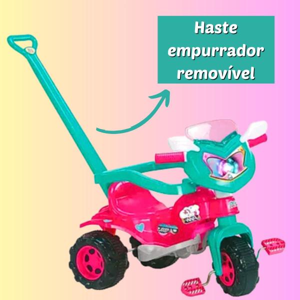 Imagem de Motoca Para Bebe Com hastes para empurrar e proteçao lateral